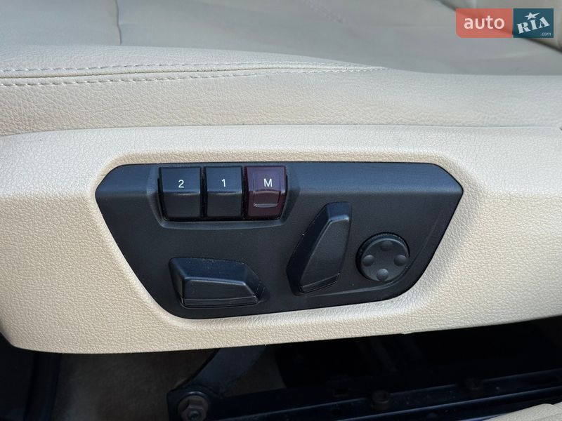 Седан BMW 3 Series 2013 в Хмельницькому