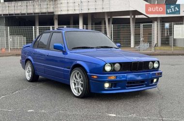 Седан BMW 3 Series 1989 в Києві