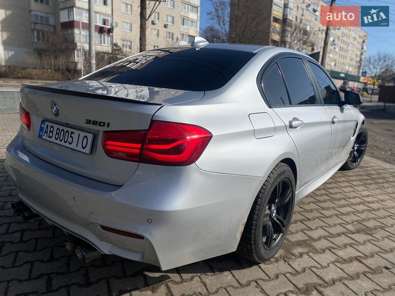 Седан BMW 3 Series 2015 в Житомире