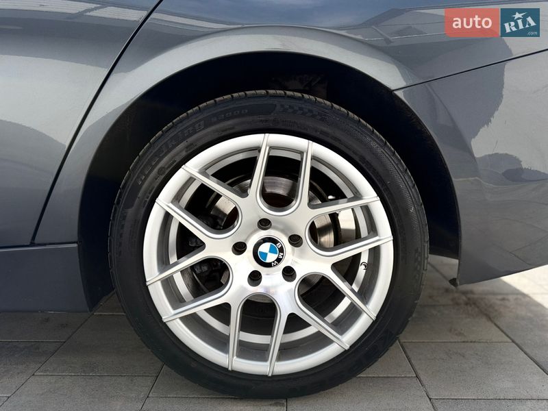 Седан BMW 3 Series 2012 в Виннице