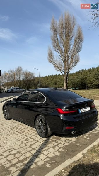 Седан BMW 3 Series 2019 в Львове
