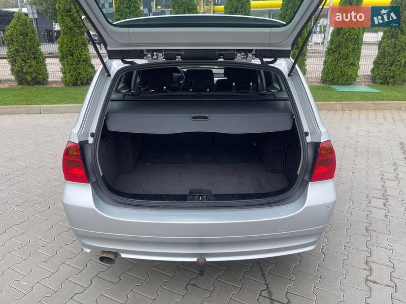 Универсал BMW 3 Series 2008 в Костополе