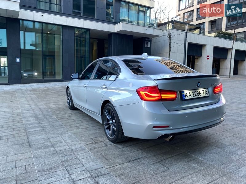 Седан BMW 3 Series 2016 в Киеве