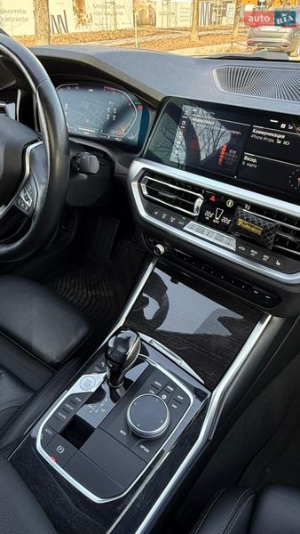 Седан BMW 3 Series 2019 в Запорожье
