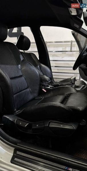 Седан BMW 3 Series 2001 в Бобринце