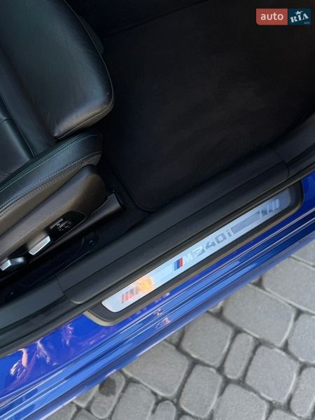 Седан BMW 3 Series 2020 в Киеве