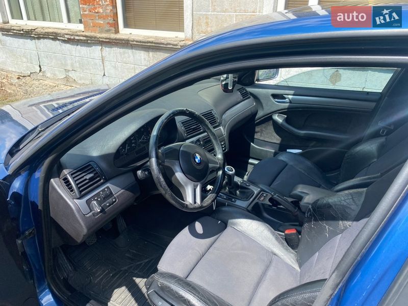 Седан BMW 3 Series 2001 в Первомайске