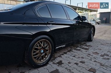Седан BMW 3 Series 2014 в Черновцах