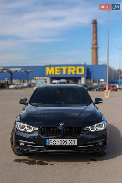 Седан BMW 3 Series 2016 в Львове