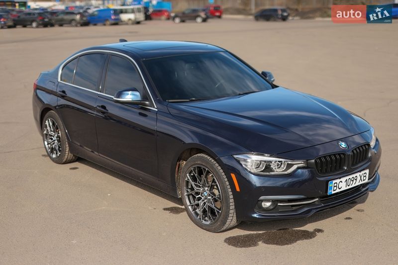 Седан BMW 3 Series 2016 в Львове