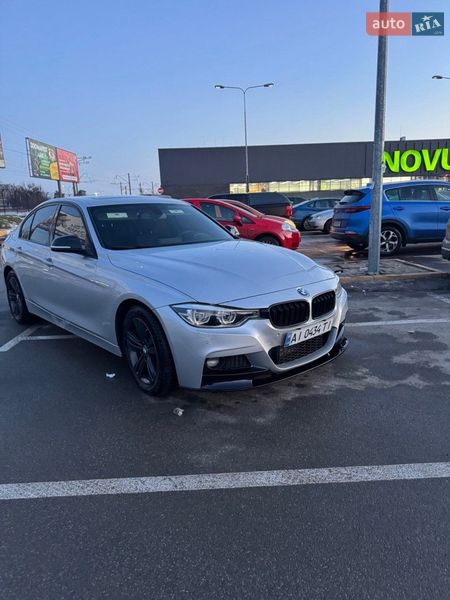 Седан BMW 3 Series 2016 в Киеве