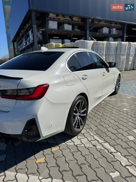 Седан BMW 3 Series 2019 в Ивано-Франковске
