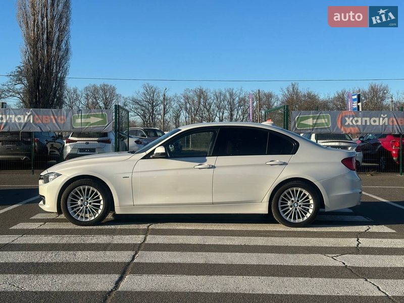 Седан BMW 3 Series 2012 в Одессе