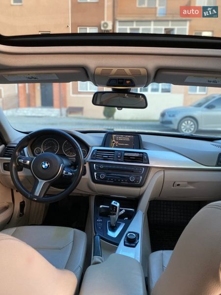 Седан BMW 3 Series 2012 в Мукачево