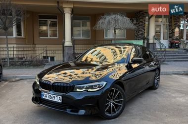 Седан BMW 3 Series 2019 в Киеве