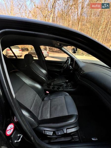 Седан BMW 3 Series 2002 в Ужгороде