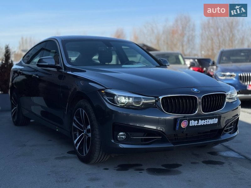 Седан BMW 3 Series 2017 в Ровно