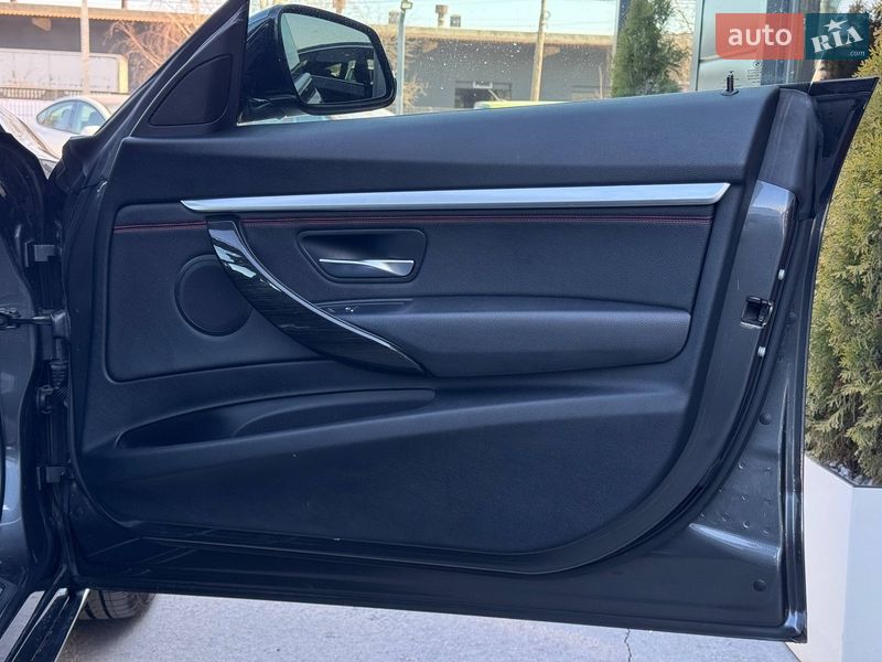 Седан BMW 3 Series 2017 в Ровно