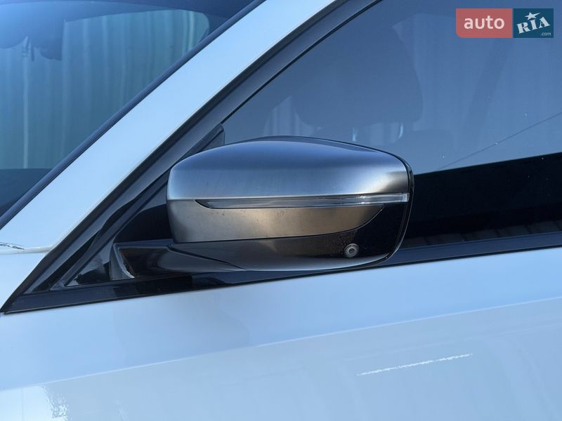 Седан BMW 3 Series 2019 в Виннице