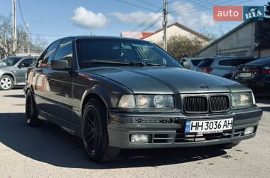 Седан BMW 3 Series 1996 в Одесі