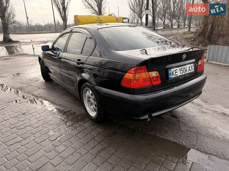 Седан BMW 3 Series 2002 в Днепре