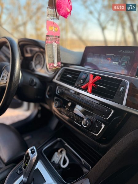 Седан BMW 3 Series 2017 в Ірпені