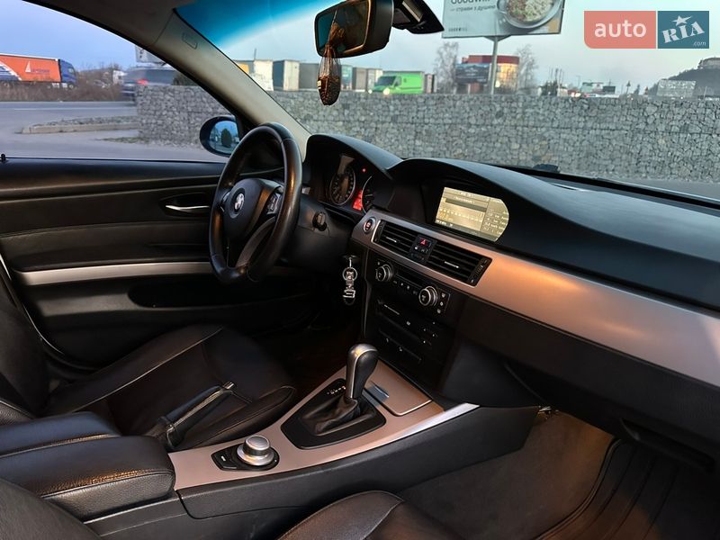 Седан BMW 3 Series 2006 в Мукачево