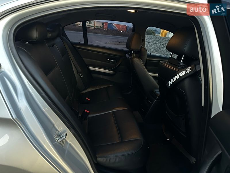 Седан BMW 3 Series 2006 в Мукачево