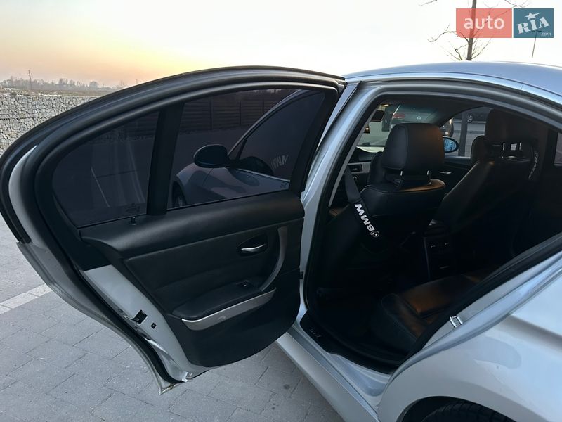 Седан BMW 3 Series 2006 в Мукачево