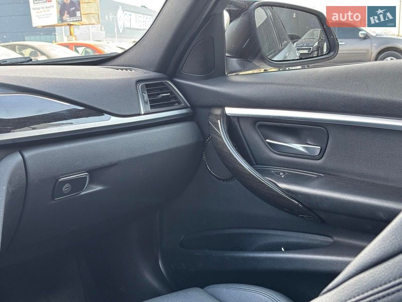 Седан BMW 3 Series 2016 в Львове фото 37 Седан BMW 3 Series 2016 в Львове