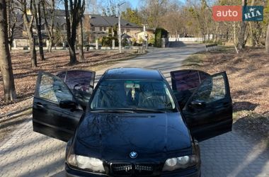 Седан BMW 3 Series 1999 в Львові