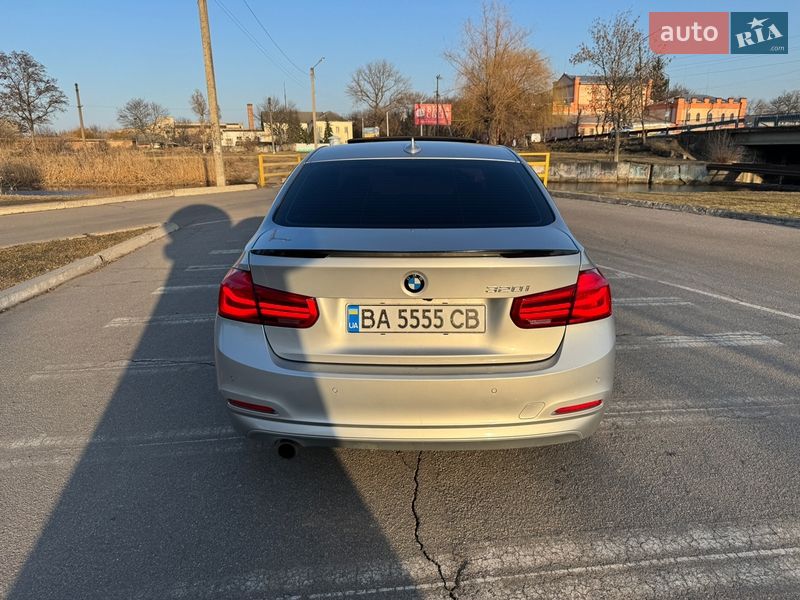 Седан BMW 3 Series 2016 в Александрие