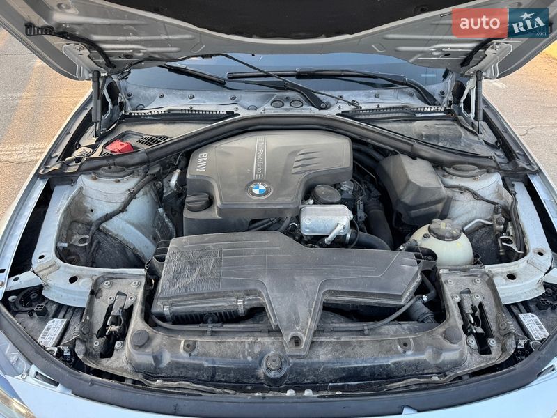 Седан BMW 3 Series 2016 в Александрие