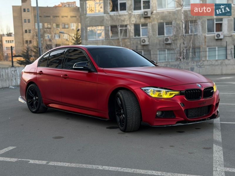 Седан BMW 3 Series 2014 в Киеве