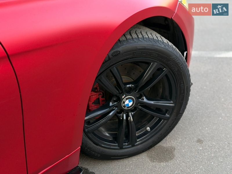 Седан BMW 3 Series 2014 в Киеве