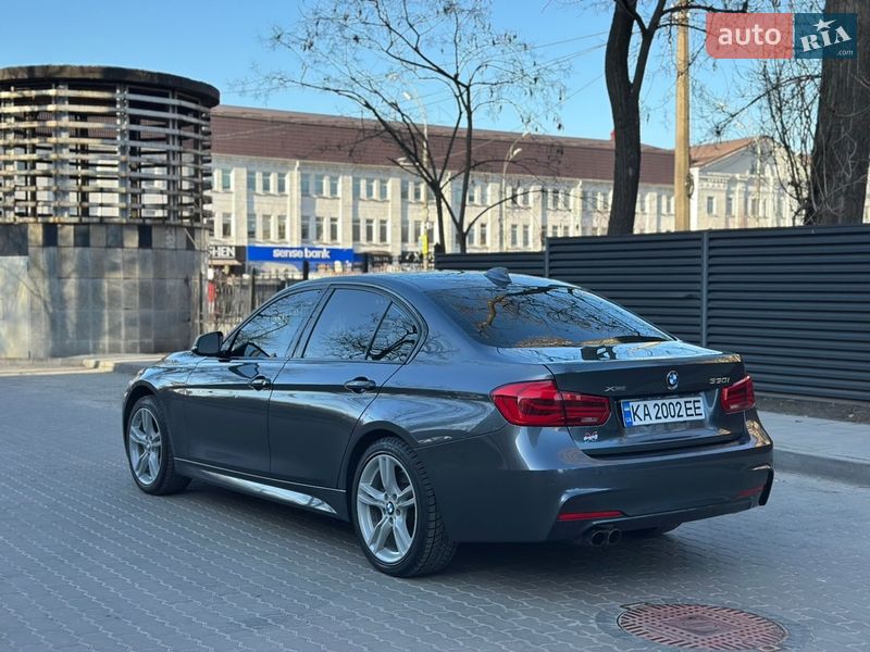 Седан BMW 3 Series 2017 в Киеве