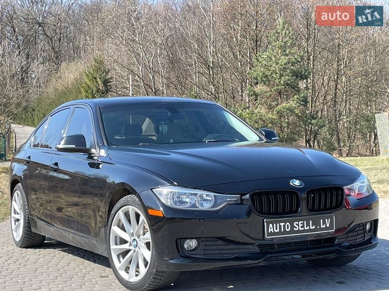 Седан BMW 3 Series 2013 в Львове