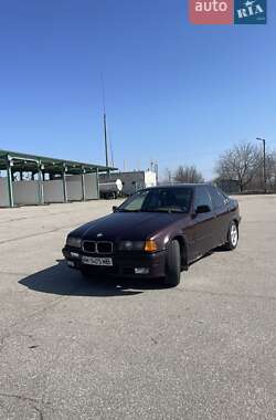 Седан BMW 3 Series 1991 в Кропивницькому