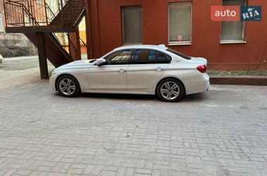 Седан BMW 3 Series 2017 в Днепре