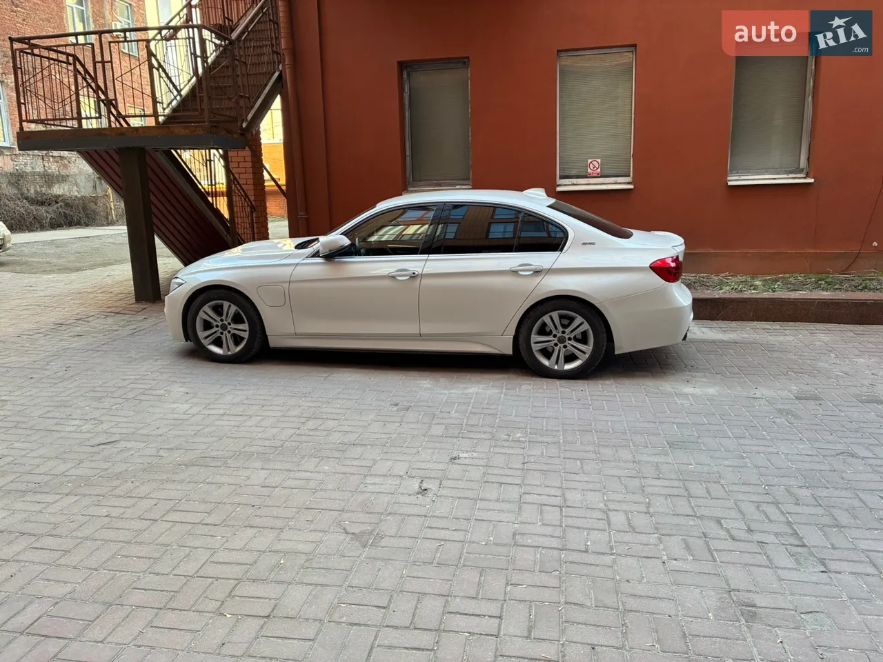 2017 BMW 3er - мініатюра 9