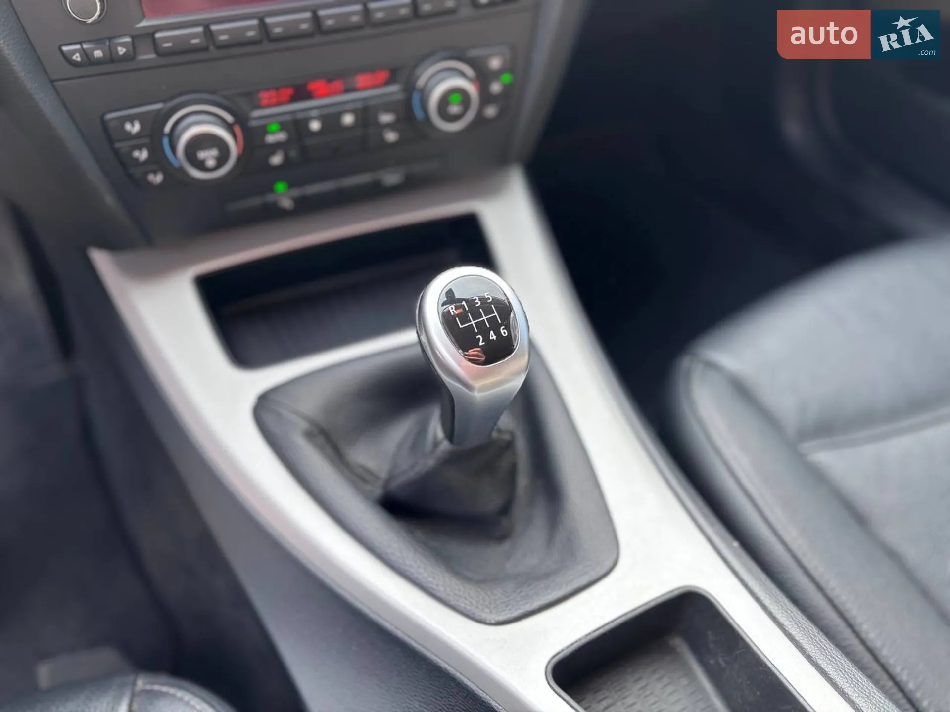 2010 BMW 3er - мініатюра 18