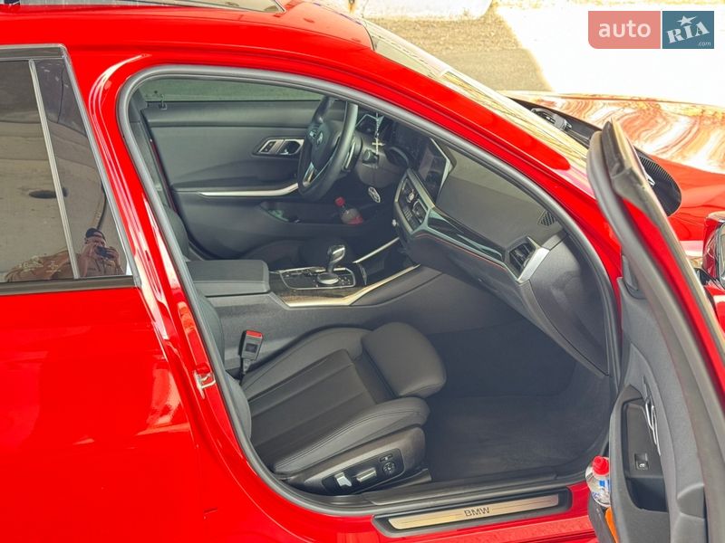 Седан BMW 3 Series 2020 в Киеве