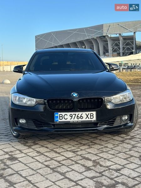 Седан BMW 3 Series 2015 в Львове