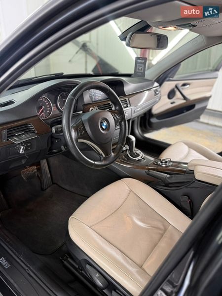 Универсал BMW 3 Series 2010 в Черновцах