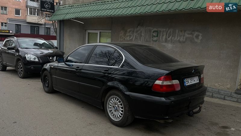 Седан BMW 3 Series 2003 в Ровно