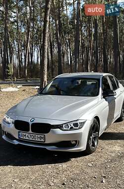 Седан BMW 3 Series 2015 в Житомире