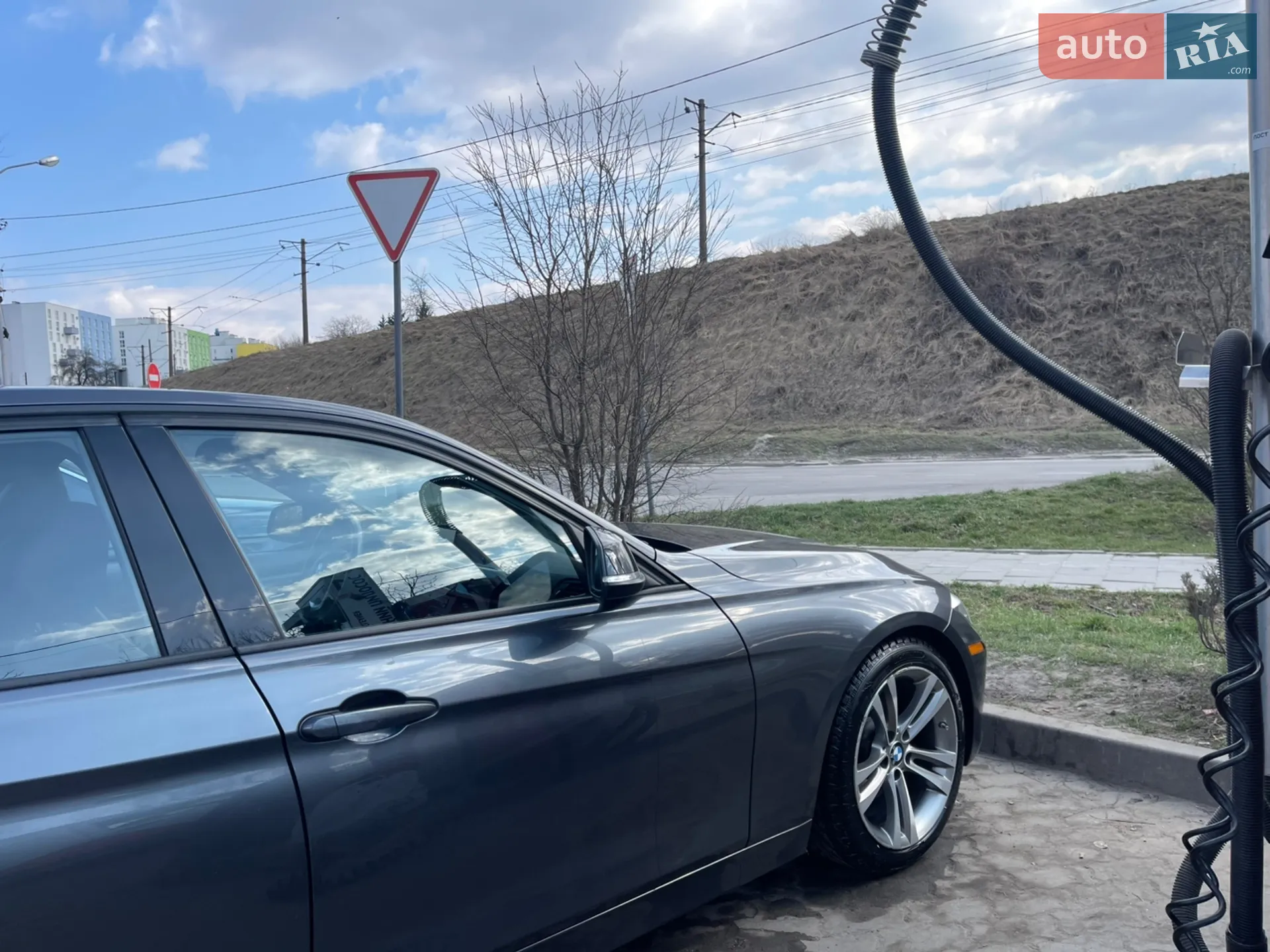2012 BMW 3er - мініатюра 18