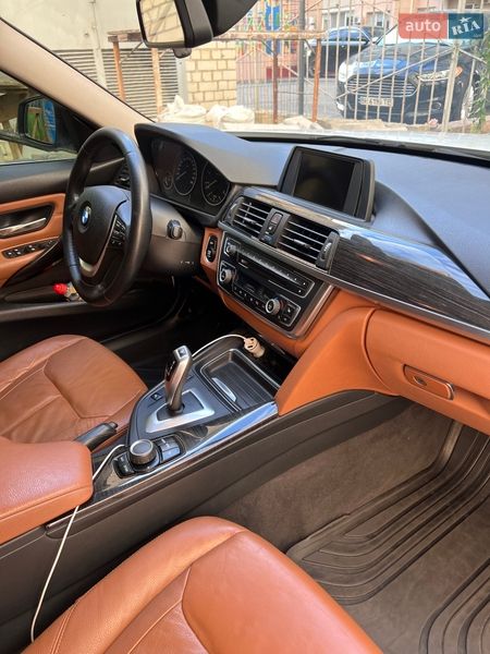 Седан BMW 3 Series 2013 в Одессе