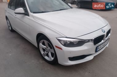 Седан BMW 3 Series 2015 в Києві