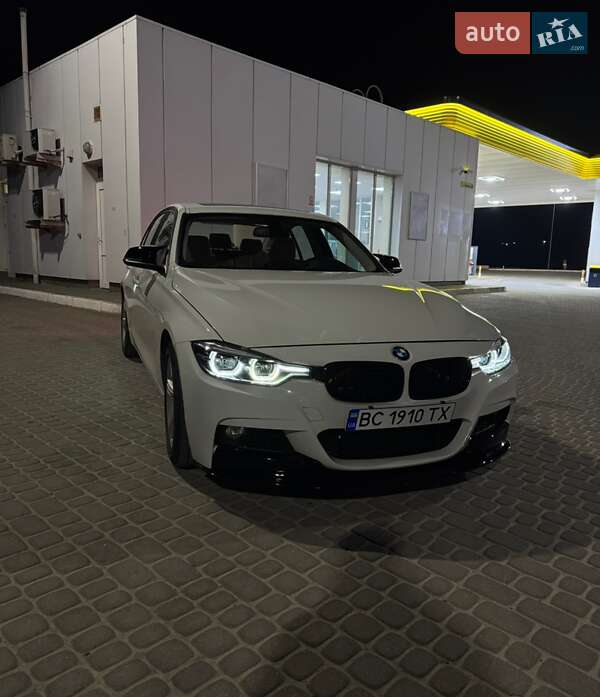 BMW 3 Series 2013